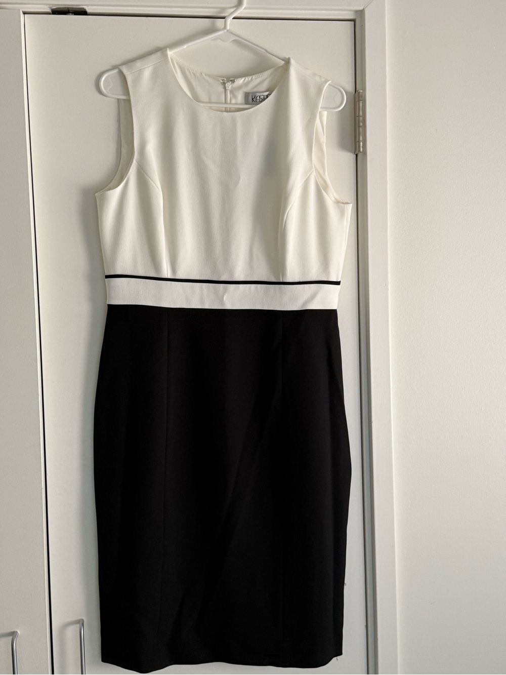 NWT Kasper Black and White Colorblock Sleeveless Midi Dress